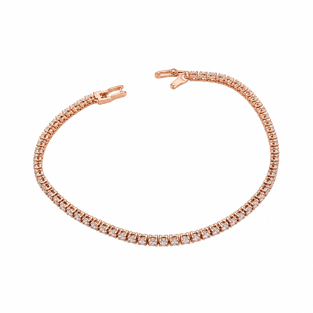 Armband auf reinweißem Hintergrund nach der Schmuck Retusche, marktplatzfertig